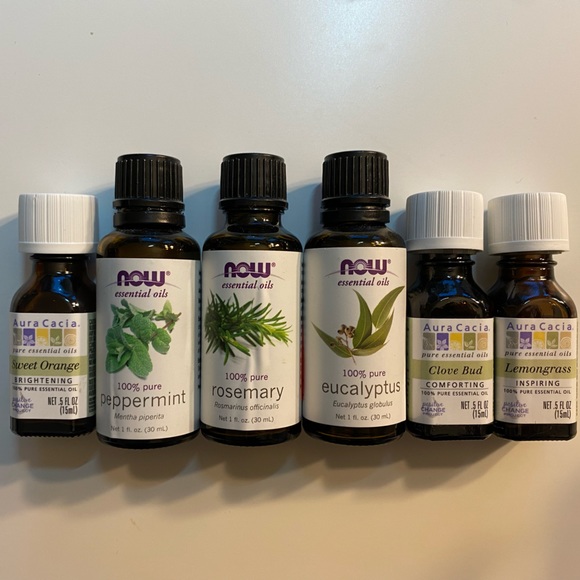 NOW Solutions Bamboo Oil Diffuser with Essential Oils - Picture 2 of 5